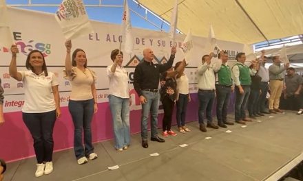 Arranca alcalde de Torreón construcción de plaza en la colonia Los Agaves