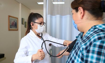 Atención médica domiciliaria del IMSS apoya a pacientes impedidos a acudir a consulta