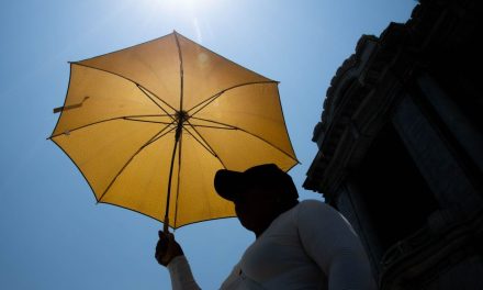 Ola de calor extrema obliga a recortar el ciclo escolar en Tamaulipas