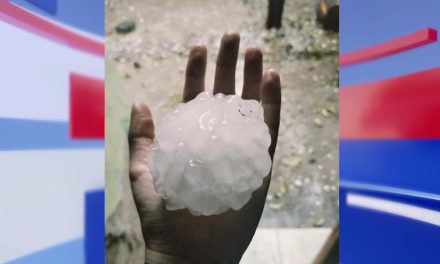 Granizada en General Cepeda y Derramaderro daña vehículos , viviendas y cultivos