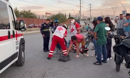 Derriban a motociclista en ciudad Las Torres