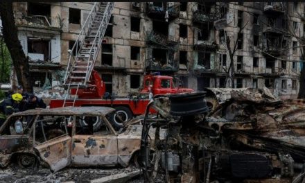 Devastador ataque ruso deja al menos 12 muertos en Ucrania