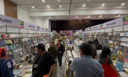 Más de 47 mil visitantes registra en la Feria del Libro
