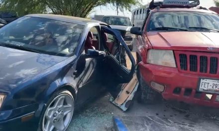 Padre e hijo terminan prensados tras accidente en Mirasierra