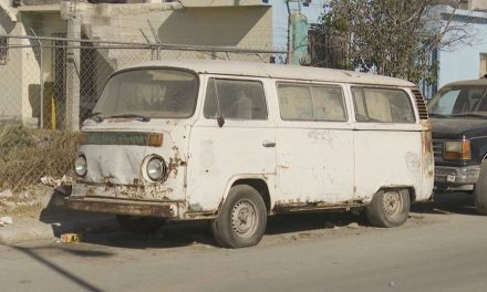 En el sector oriente de Saltillo se han detectado más autos en abandono