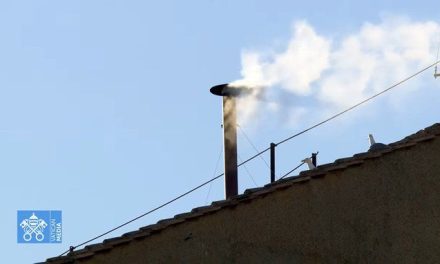 Humo blanco: tenemos nuevo Papa
