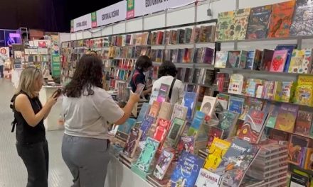 Registra 25 mil visitantes desde su arranque La Feria Internacional del Libro