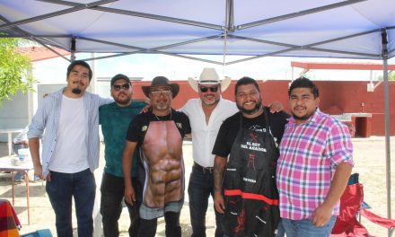 Celebran a padres en el IMSS en Nueva Rosita
