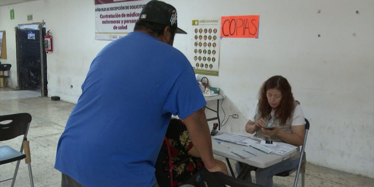 Entregan tarjetas del Bienestar para personas con discapacidad