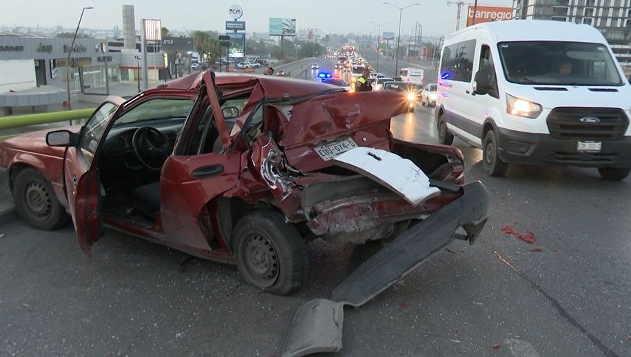 Volvió a nacer Américo, un autobús de personal hizo acordeón su carro