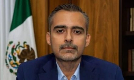 Le retiran la visa al alcalde de Puerto Peñasco, Sonora al tratar de entrar Estados Unidos