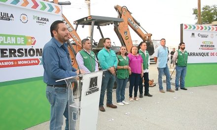 Arranca el alcalde de Monclova una obra de drenaje en colonia