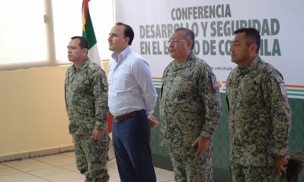 Comparte gobernador modelo de seguridad con militares de todo el país