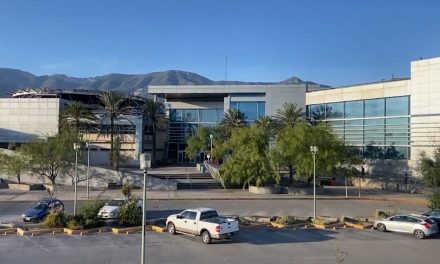 En el ISSSTE hay fugas de agua en el sanitario de mujeres