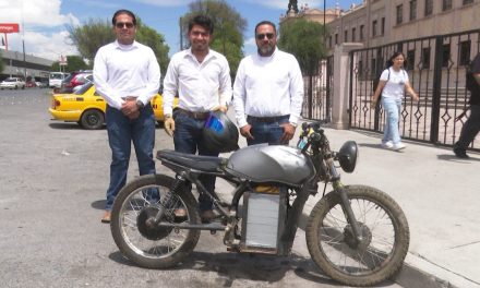 Desarrollan alumnos del Tec Saltillo una motocicleta eléctrica