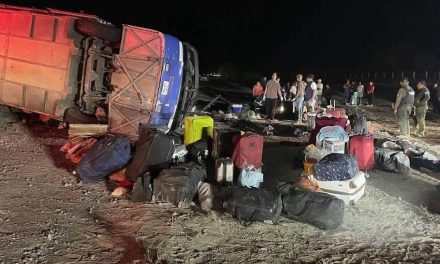 Trágico accidente en la carretera 57 deja dos muertos y varios heridos; viajaban rumbo a Texas