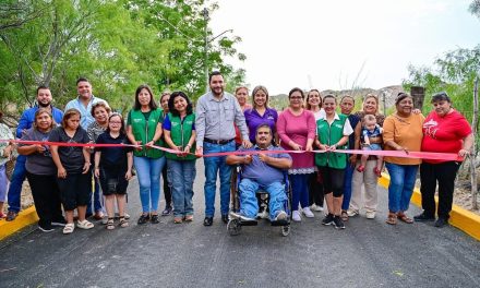 Carlos Villarreal continúa impulsando obras y la mejora urbana en Monclova