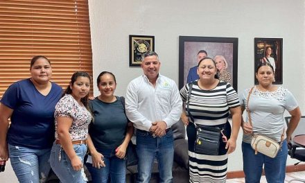 Gestiona alcalde de Sabinas nuevo grupo de secundaria
