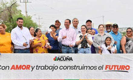 Entregan obra de pavimentación por 1.7 mdp en Acuña
