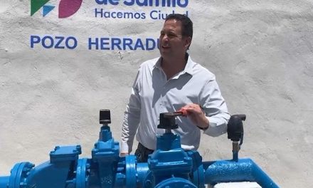 Sobre la mesa el Acuaférico para distribución y suministro de agua