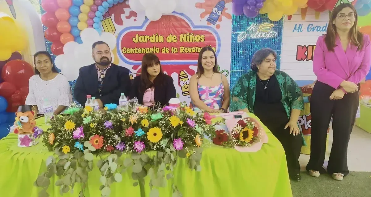 Realizan graduación en el jardín de niños ‘Centenario de Torreón’