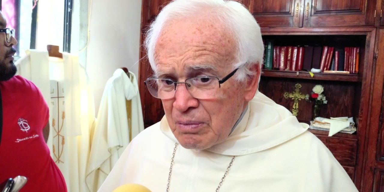 Que Dios lo perdone; choca otra vez el obispo Vera