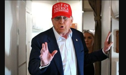 Trump impone arancel al cobre y advierte castigo a farmacéuticas extranjeras