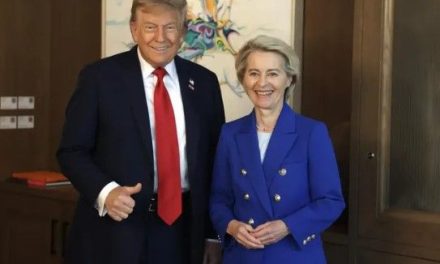 Unión Europea suspende aranceles a EE. UU. en busca de acuerdo comercial con Trump