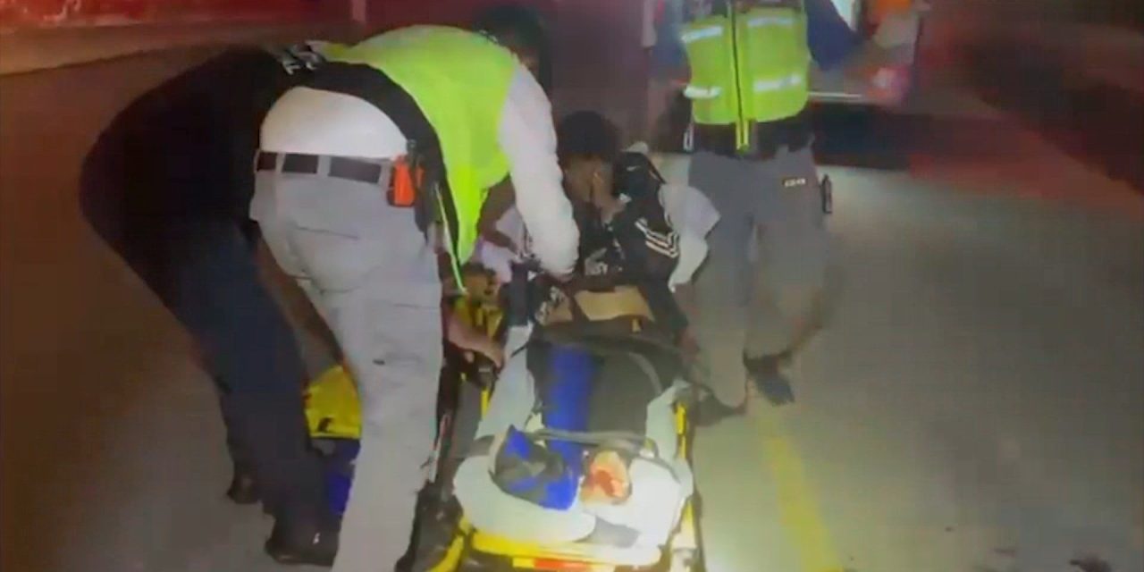 Saltillo: taxista  atropella a mujer frente a capillas del DIF