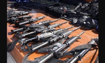 Red de ‘Los Chapitos’ traficaba armas y explosivos desde EU; vinculan a Julio César Chávez Jr.