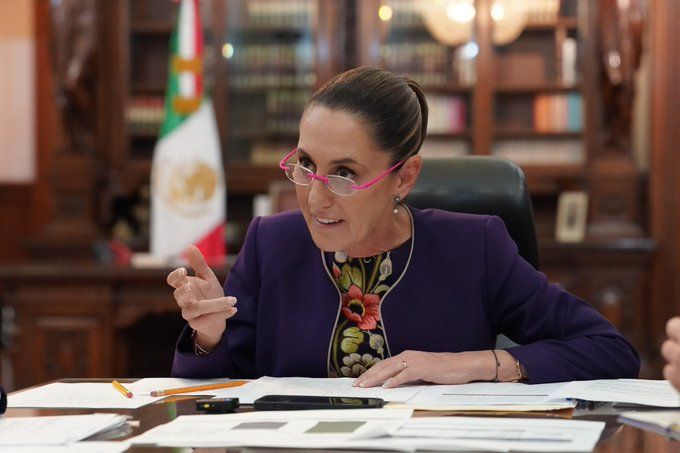 Claudia Sheinbaum evita aranceles 90 días tras llamada con Donald Trump