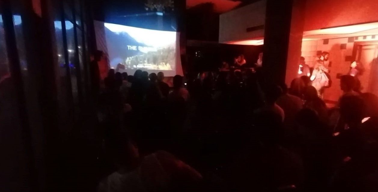Disfrutan cientos del cine de terror en Saltillo
