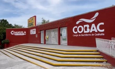 Egresan 3 mil 900 estudiantes de COBAC