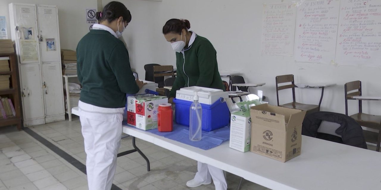 Familias antivacunas y menonitas son un factor para el contagio