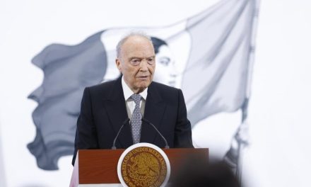 FGR investiga a Peña Nieto por presunto soborno en caso Pegasus