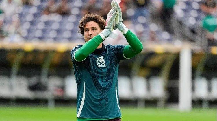 Carlos Hermosillo pide que Ochoa ‘no llegue al mundial’