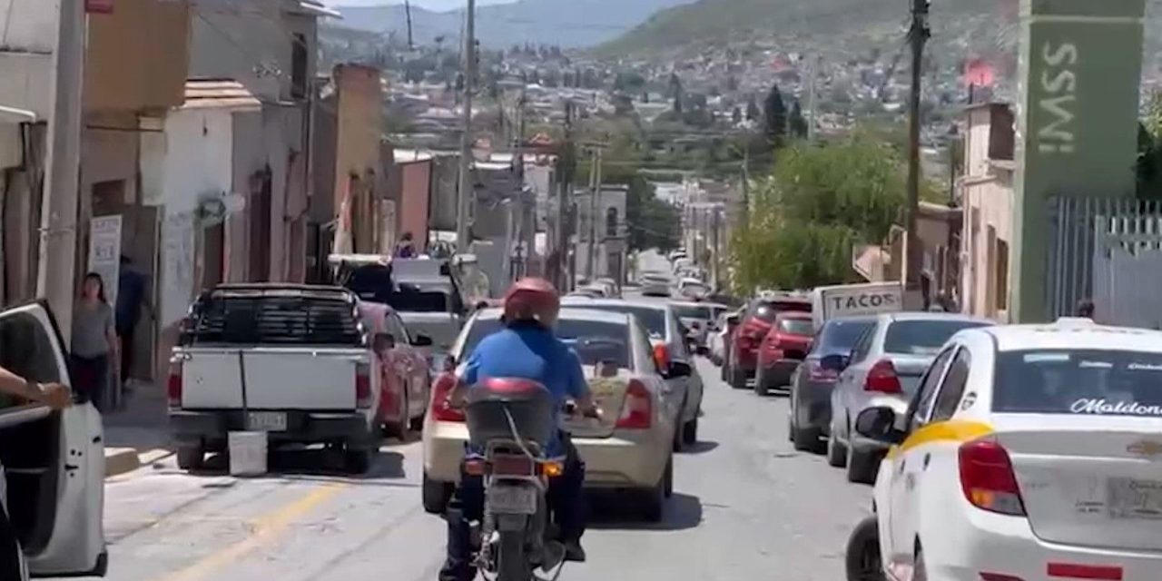 Necesaria la presencia de oficiales de tránsito en zona centro de Saltillo