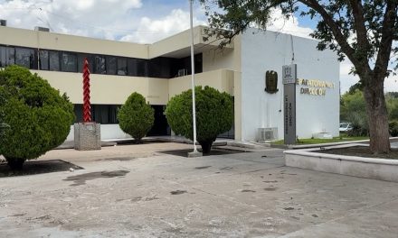 Provocan lluvias solo goteras en edificios de la UAdeC