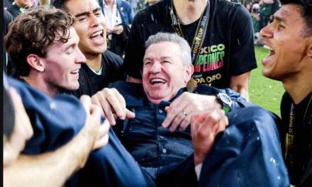 Con la victoria de ayer, Javier Aguirre se convirtió en el técnico más ganador en la historia del Tri