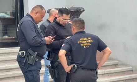 Joven reportado como desaparecido en Monterrey pide ayuda en hotel de Saltillo