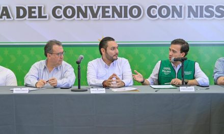 Manolo Jiménez y Carlos Villarreal impulsan la educación básica en Monclova