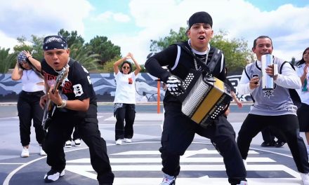 Carlos Villarreal impulsa el arte urbano con ‘Retas’ de Kings del Wepa