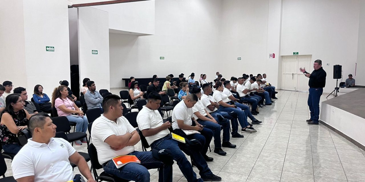 Impulsa Acuña la calidad en el servicio turístico
