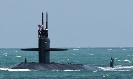 Submarinos nucleares de EE. UU. están ‘más cerca’ de Rusia: Trump