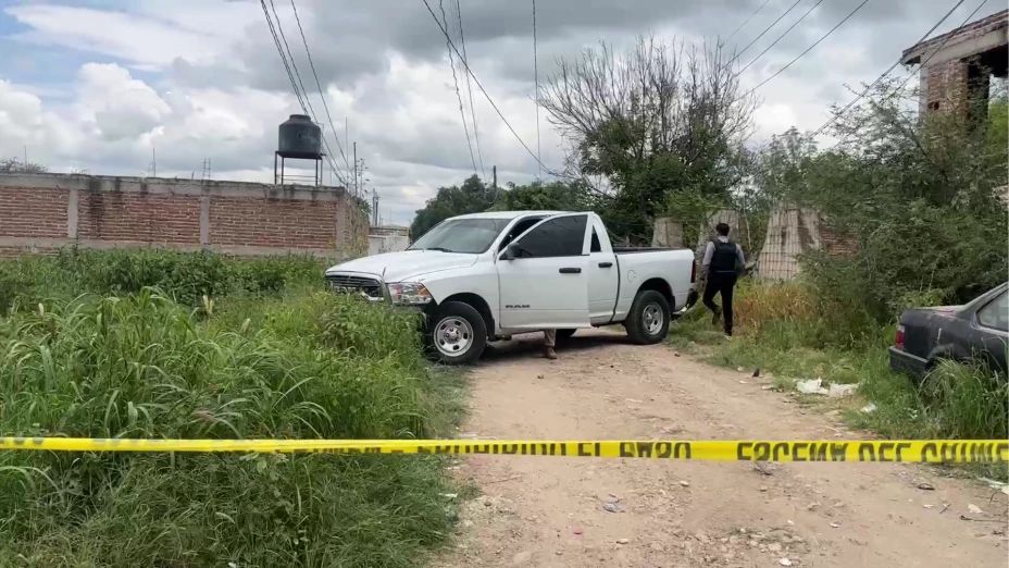 Encuentran 32 cuerpos en una fosa clandestina en Guanajuato