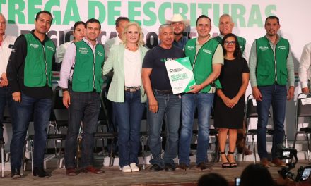 Manolo Jiménez inicia programa de escrituración en Coahuila