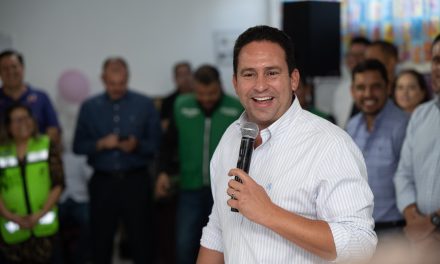 Javier Díaz fortalece la red de centros comunitarios en Saltillo
