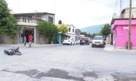 Ante la falta de señalamientos continúan accidentes en colonia El Salvador