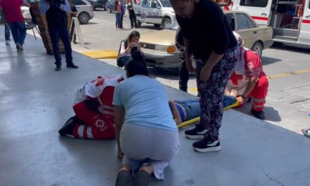Atropellan a joven de 16 años y resulta gravemente herida en Saltillo