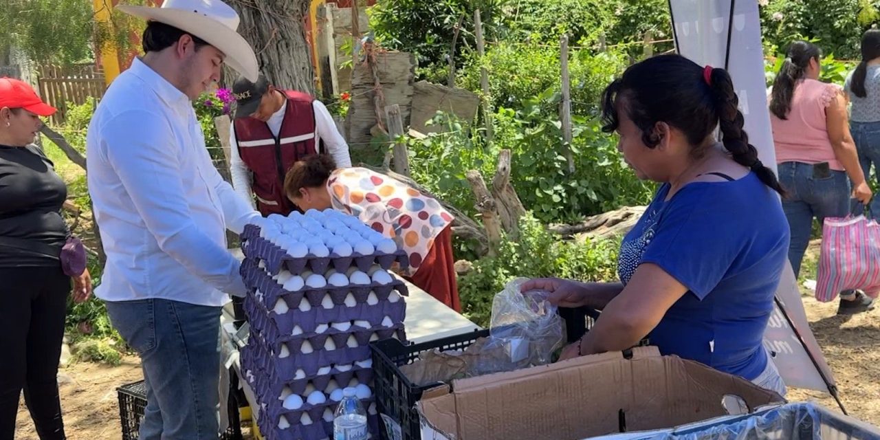 Llega Mercadito sobre ruedas y camión de salud al ejido Chapula